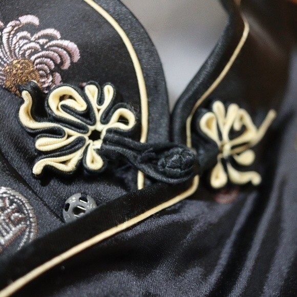 Solz Squirrel Black Oriental Asian Floral Embroidered Geisha Top Vintage 42 - Picture 13 of 16